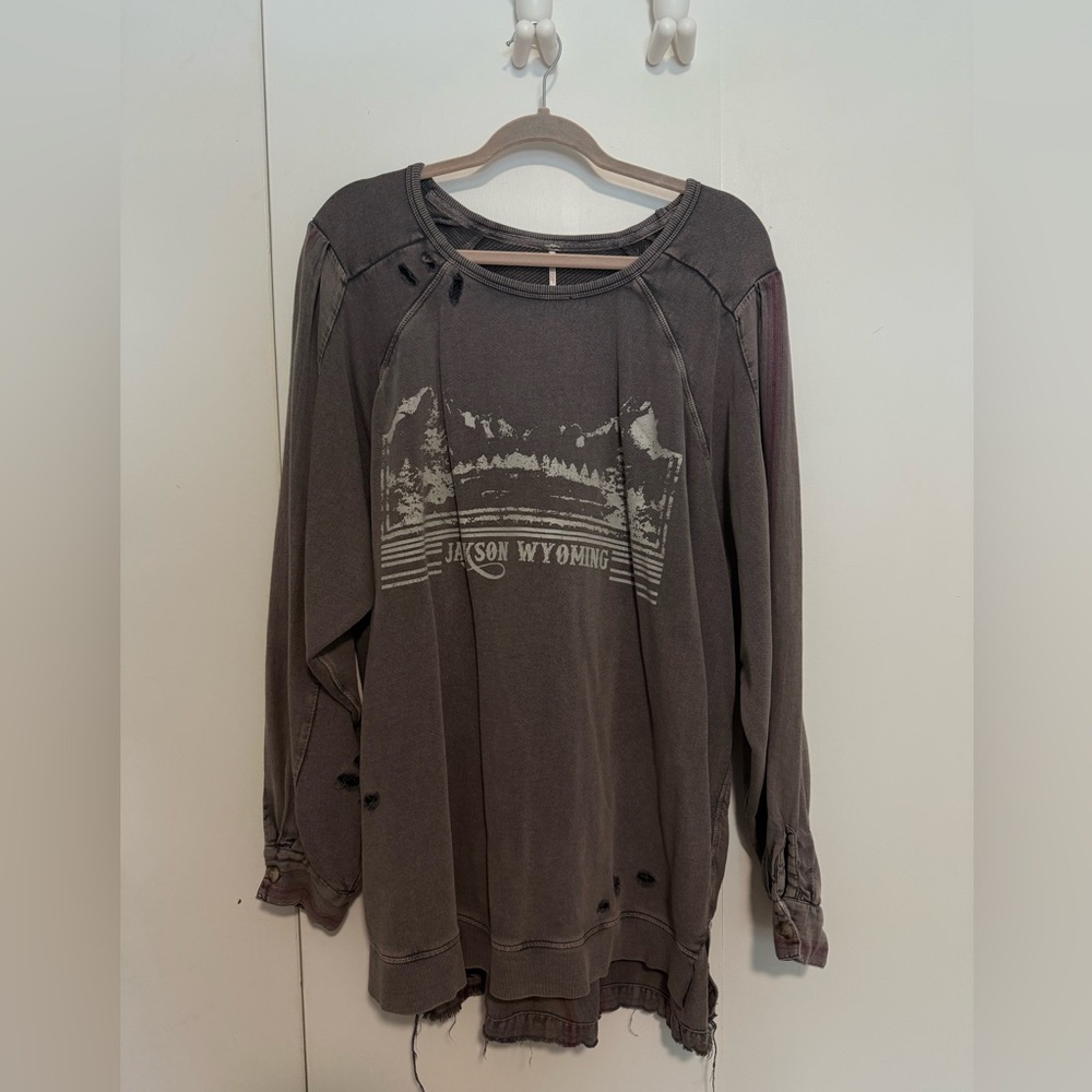 EUC free people women’s small oversized shirt